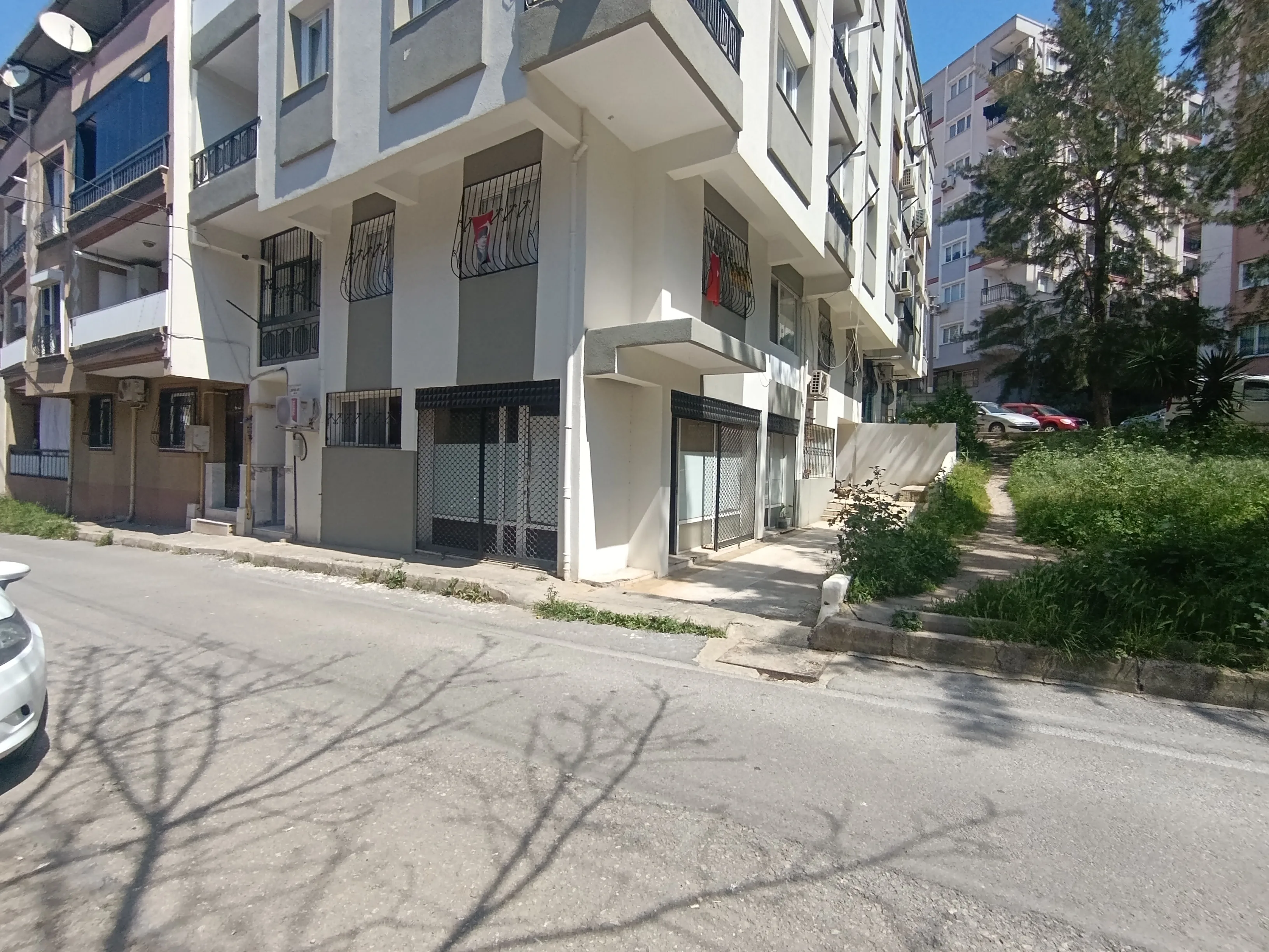 Barış Mahallesi'nde Kiralık Depo